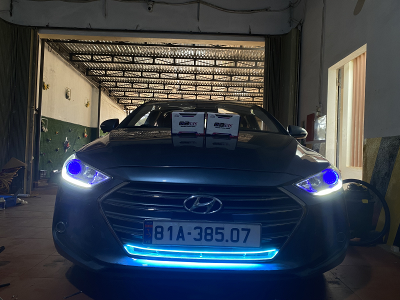 Độ đèn nâng cấp ánh sáng BI LED TITAN MOTO - CB150 - 2023 CHO XE HYUNDAI ELANTRA - NGUYỄN QUANG AUTO