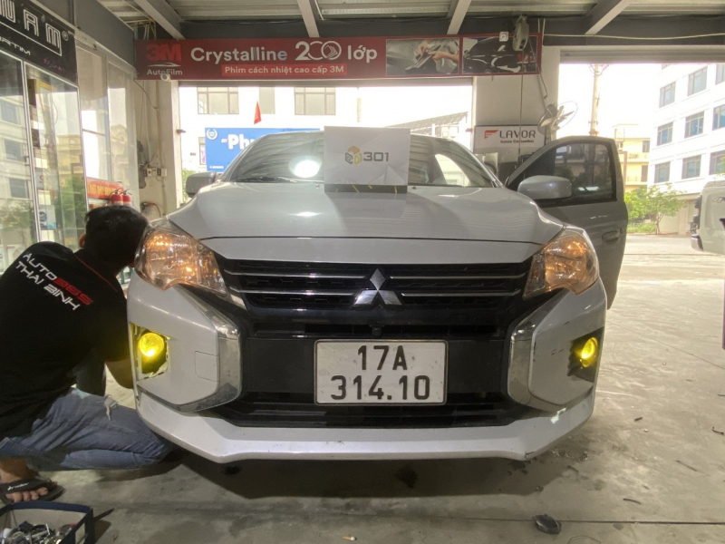 Độ đèn nâng cấp ánh sáng Nâng cấp bi gầm 301 cho xe Mitsubishi Attrage