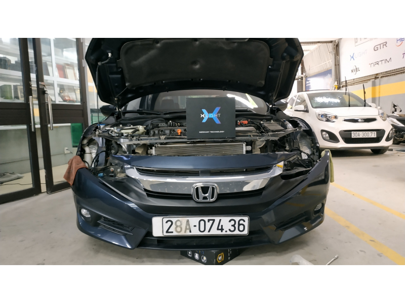 Độ đèn nâng cấp ánh sáng Bi Laser XLight V20L cho Honda Civic