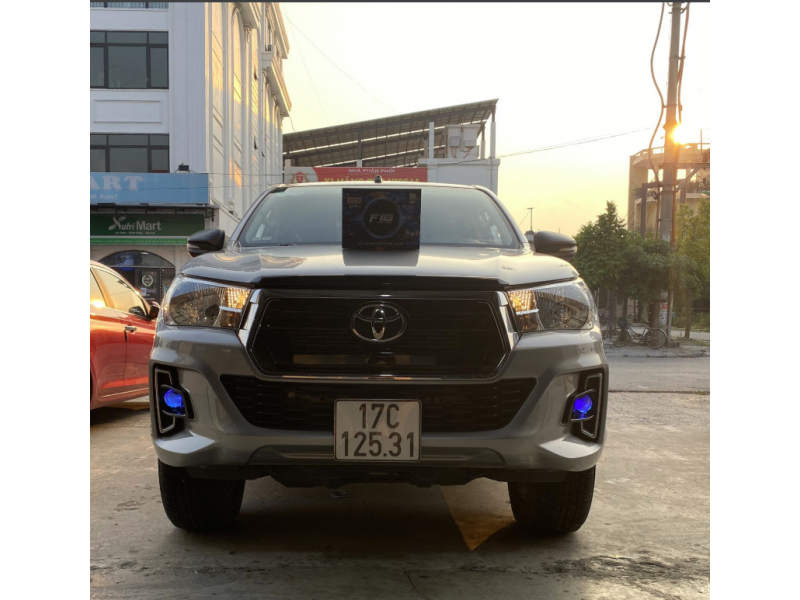 Độ đèn nâng cấp ánh sáng Nâng cấp bi gầm led X-light F10 cho xe Toyota Hilux