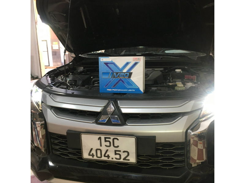 Độ đèn nâng cấp ánh sáng Bi Pha Xlight V20 2023 cho xe Mitsubishi Triton15C40452