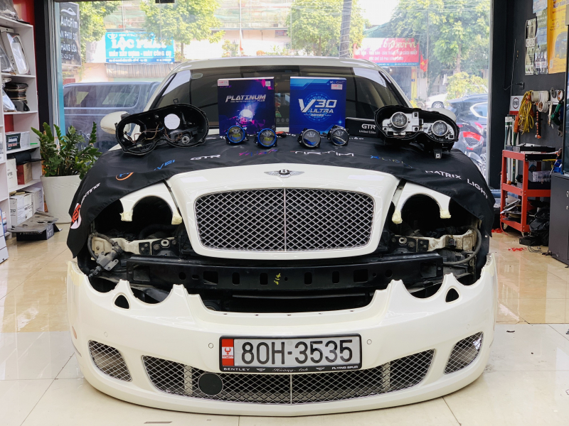 Độ đèn nâng cấp ánh sáng Lazer Titan Platinum Plus cho xe Bentley Plying Spur 80H3535