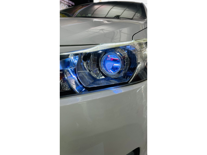 Độ đèn nâng cấp ánh sáng Nâng cấp đôi đèn bi tăng sáng Titan gld 2.0 cho xe Toyota Vios 