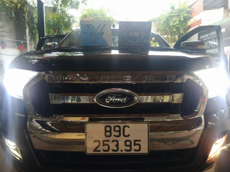 Độ đèn nâng cấp ánh sáng Nâng cấp bi pha, bi gầm tăng sáng cho xe Ford Ranger