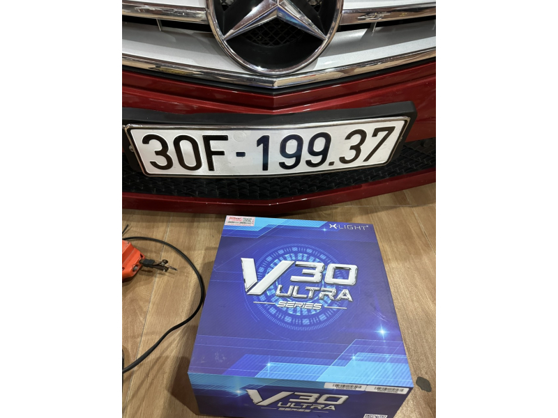 Độ đèn nâng cấp ánh sáng Mercedes c300 V30 ultra