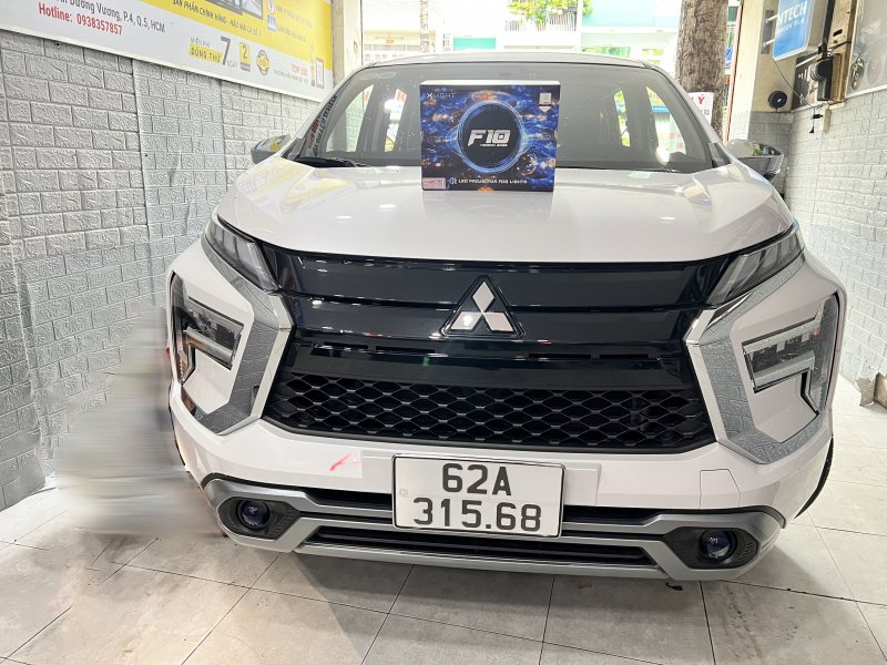 Độ đèn nâng cấp ánh sáng bi gầm X - Light F10 có mắt quỷ cho Mitsubishi Xpander 2022