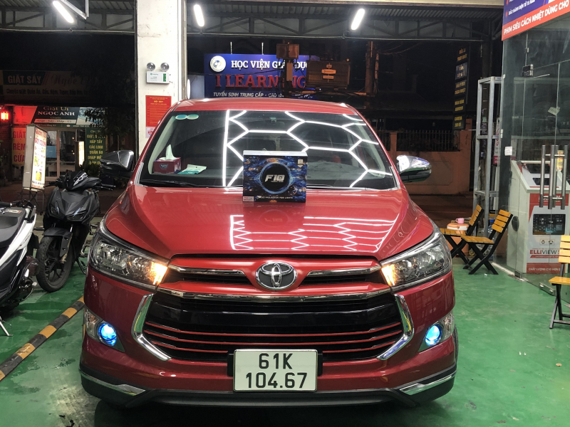 Độ đèn nâng cấp ánh sáng Nâng cấp đèn gầm xe Toyota