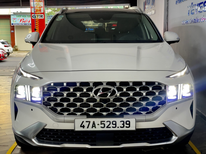 Độ đèn nâng cấp ánh sáng BI LASER TITAN PLATINUM PLUS - 2023 CHO SANTAFE TẠI CAR CARE TAY NGUYÊN