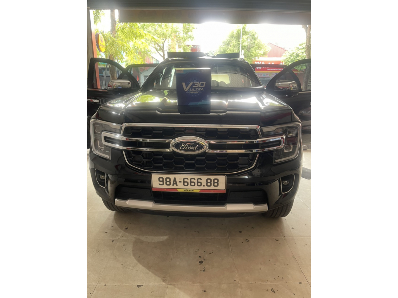 Độ đèn nâng cấp ánh sáng ford everet