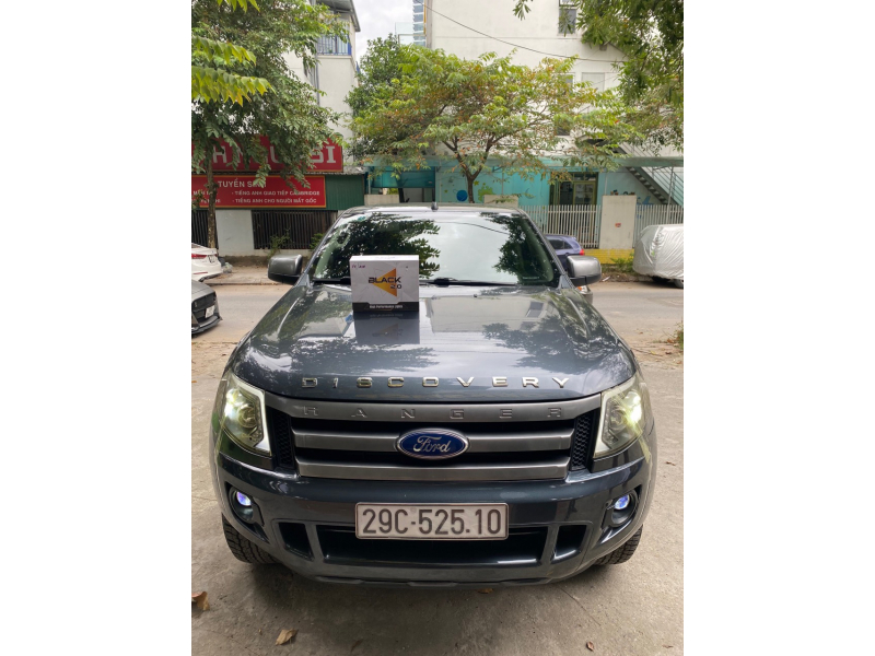 Độ đèn nâng cấp ánh sáng nâng cấp bi titan black 2.0 cho xe ford ranger