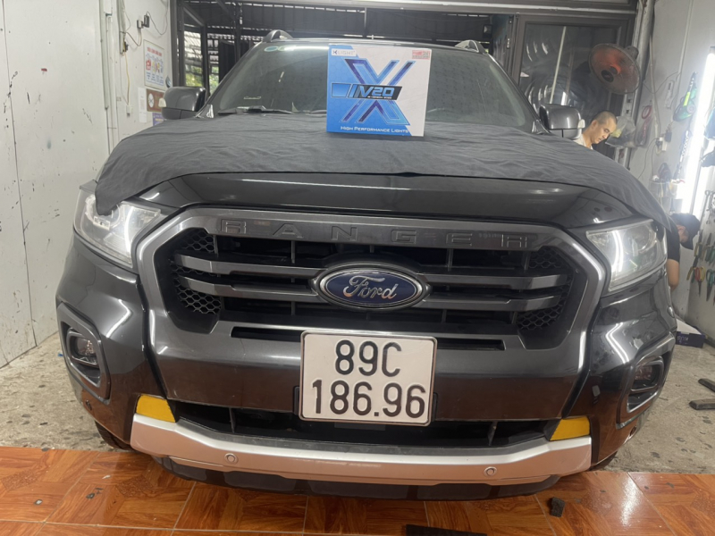 Độ đèn nâng cấp ánh sáng Nâng cấp bi tăng sáng bi laser V20L 2024 cho xe Ford Ranger