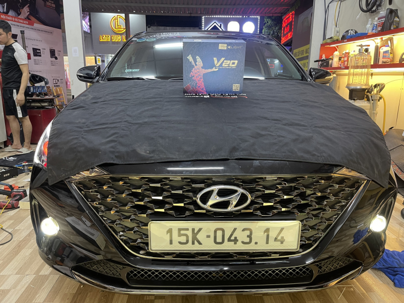 Độ đèn nâng cấp ánh sáng V20L-New cho Hyundai Accent