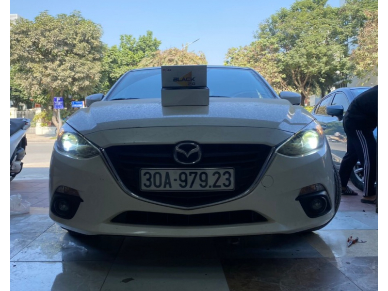 Độ đèn nâng cấp ánh sáng Mazda3 2016