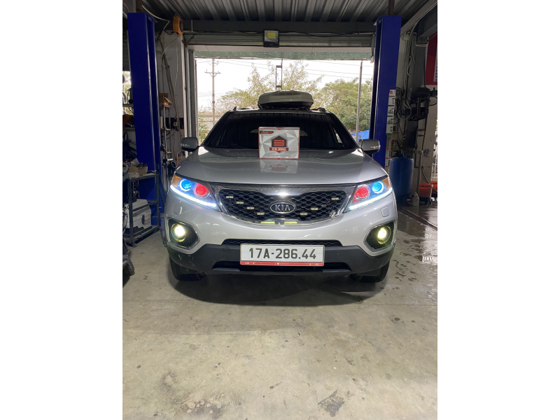 Độ đèn nâng cấp ánh sáng Nâng cấp bi gầm cho xe Kia Sorento