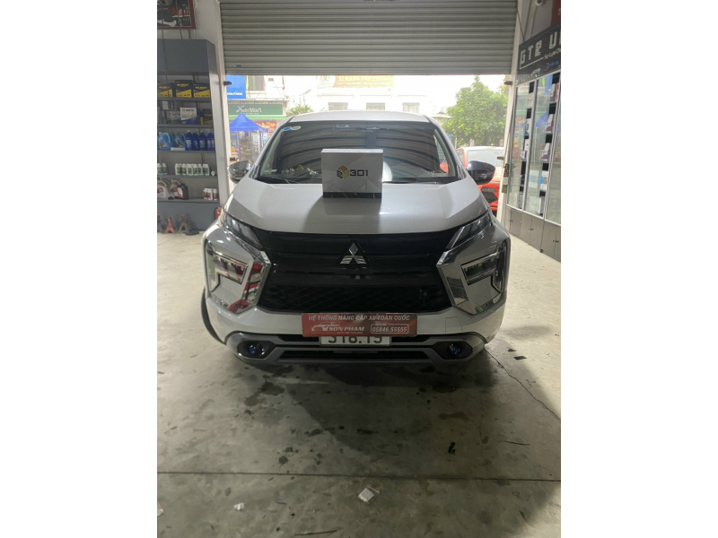 Độ đèn nâng cấp ánh sáng Nâng cấp ánh sáng cho xe Mitsubishi Xpander