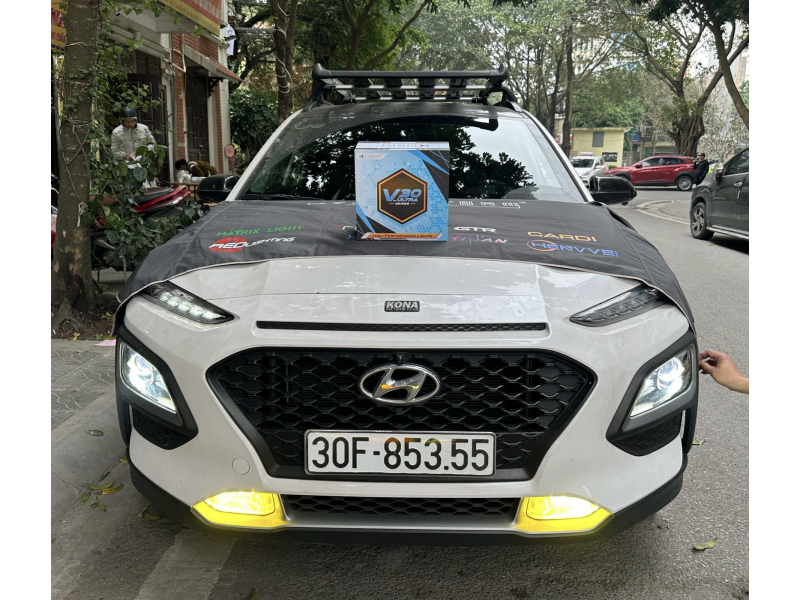 Độ đèn nâng cấp ánh sáng Nâng cấp bi Xlight V30 Ultra cho xe Hyundai Kona 