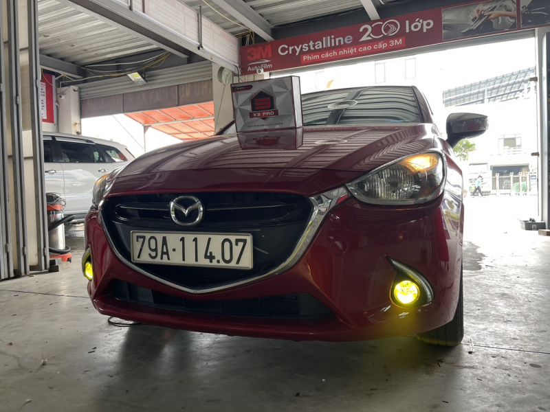 Độ đèn nâng cấp ánh sáng Nâng cấp ánh sáng cho xe Mazda 2