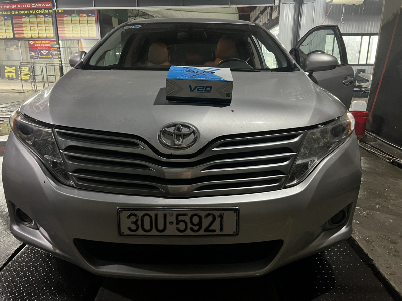 Độ đèn nâng cấp ánh sáng  TOYOTA 