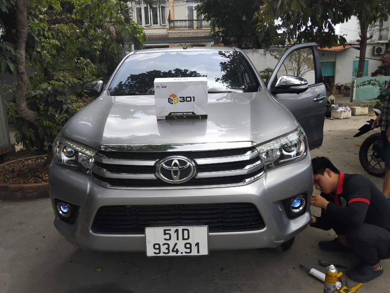 Độ đèn nâng cấp ánh sáng BI GẦM TITAN 301 - 3 NHIỆT MÀU CHO XE TOYOTA HILUX - 51D93491 - 23/03/2024