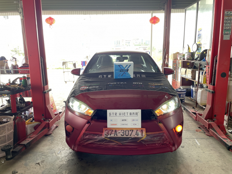 Độ đèn nâng cấp ánh sáng Nâng cấp bi pha GTR tăng sáng cho xe TOYOTA YARIS