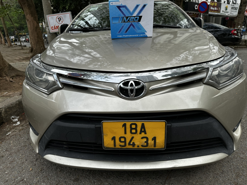 Độ đèn nâng cấp ánh sáng TOYOTA 