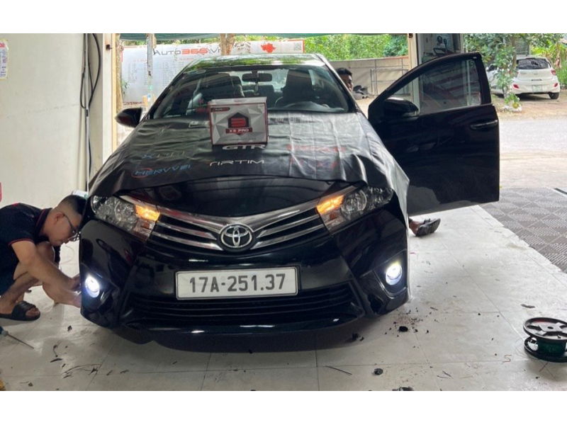 Độ đèn nâng cấp ánh sáng Toyota Altis