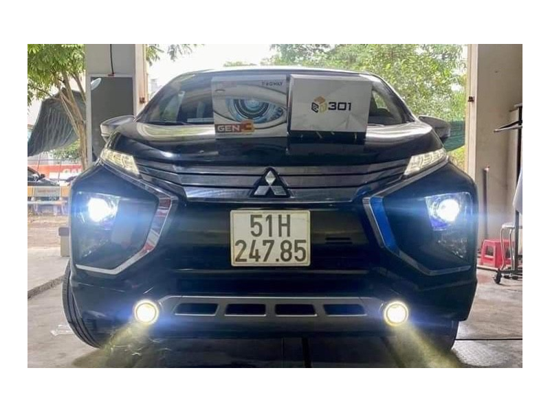 Độ đèn nâng cấp ánh sáng Mitsubishi Xpander