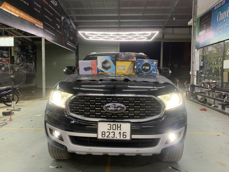 Độ đèn nâng cấp ánh sáng nâng cấp ánh sáng cho xe ford everest 