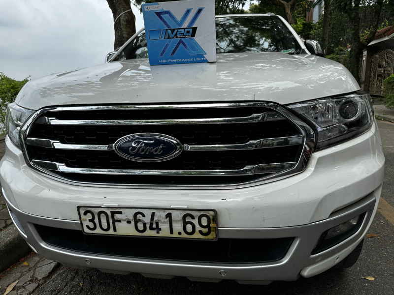 Độ đèn nâng cấp ánh sáng FORD