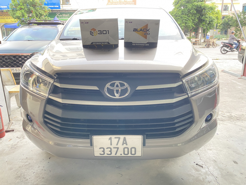 Độ đèn nâng cấp ánh sáng Nâng cấp ánh sáng cho xe Toyota Innova