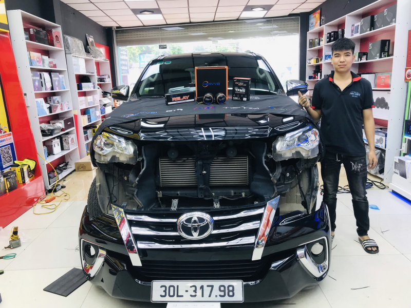 Độ đèn nâng cấp ánh sáng Nâng cấp bi gầm tăng sáng GT-1 cho xe Toyota Fortuner 