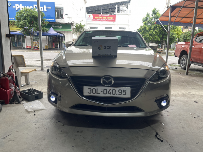 Độ đèn nâng cấp ánh sáng bi gầm 301 cho Mazda 3