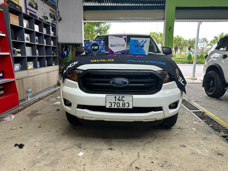 Độ đèn nâng cấp ánh sáng FORD 