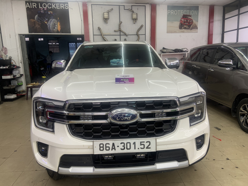 Độ đèn nâng cấp ánh sáng Độ đèn nâng cấp ánh sáng Ford everset M20