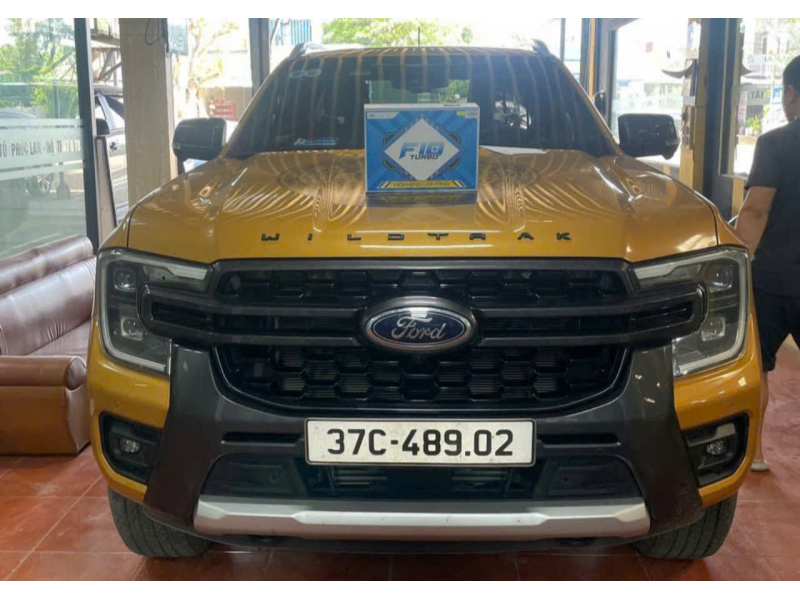 Độ đèn nâng cấp ánh sáng Nâng cấp bi gầm GTR tăng sáng cho ford wildtrak