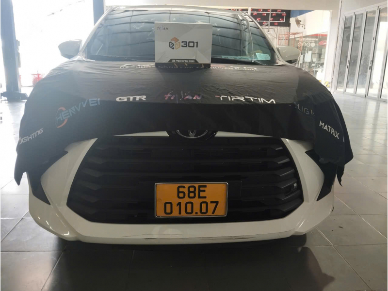 Độ đèn nâng cấp ánh sáng TOYOTA AVANZA bằng TITAN 301 