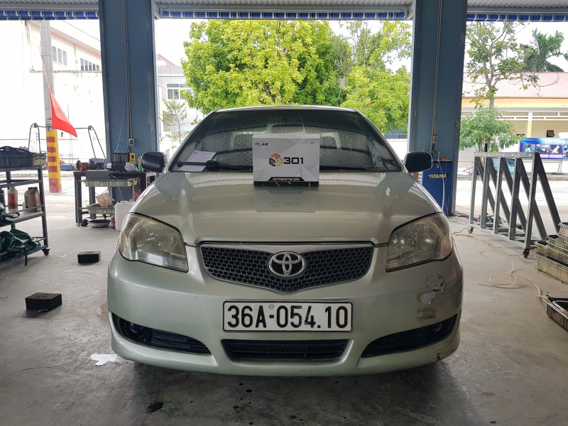 Độ đèn nâng cấp ánh sáng Nâng cấp bi gầm cho Toyota 