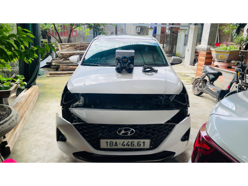 Độ đèn nâng cấp ánh sáng Nâng cấp bi tăng sáng cho xe Hyundai Accent